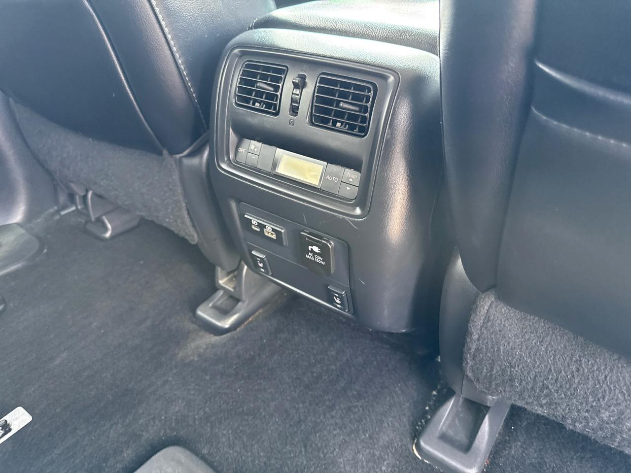Nissan Pathfinder 4x4 SL 2020