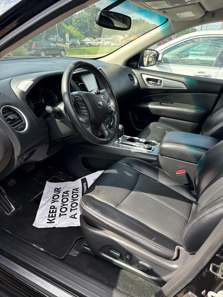 Nissan Pathfinder 4x4 SL 2020
