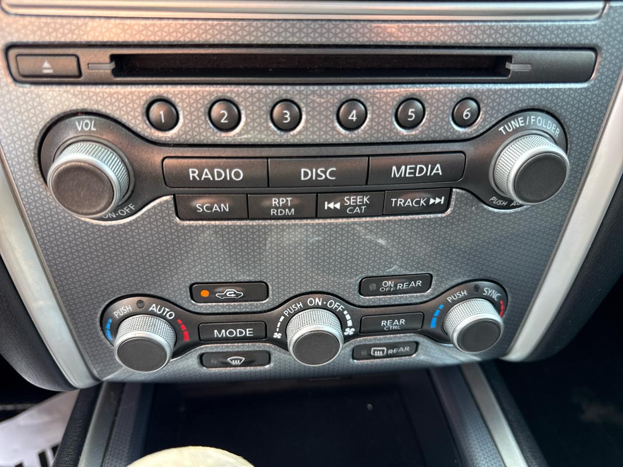 Nissan Pathfinder 4x4 SL 2020