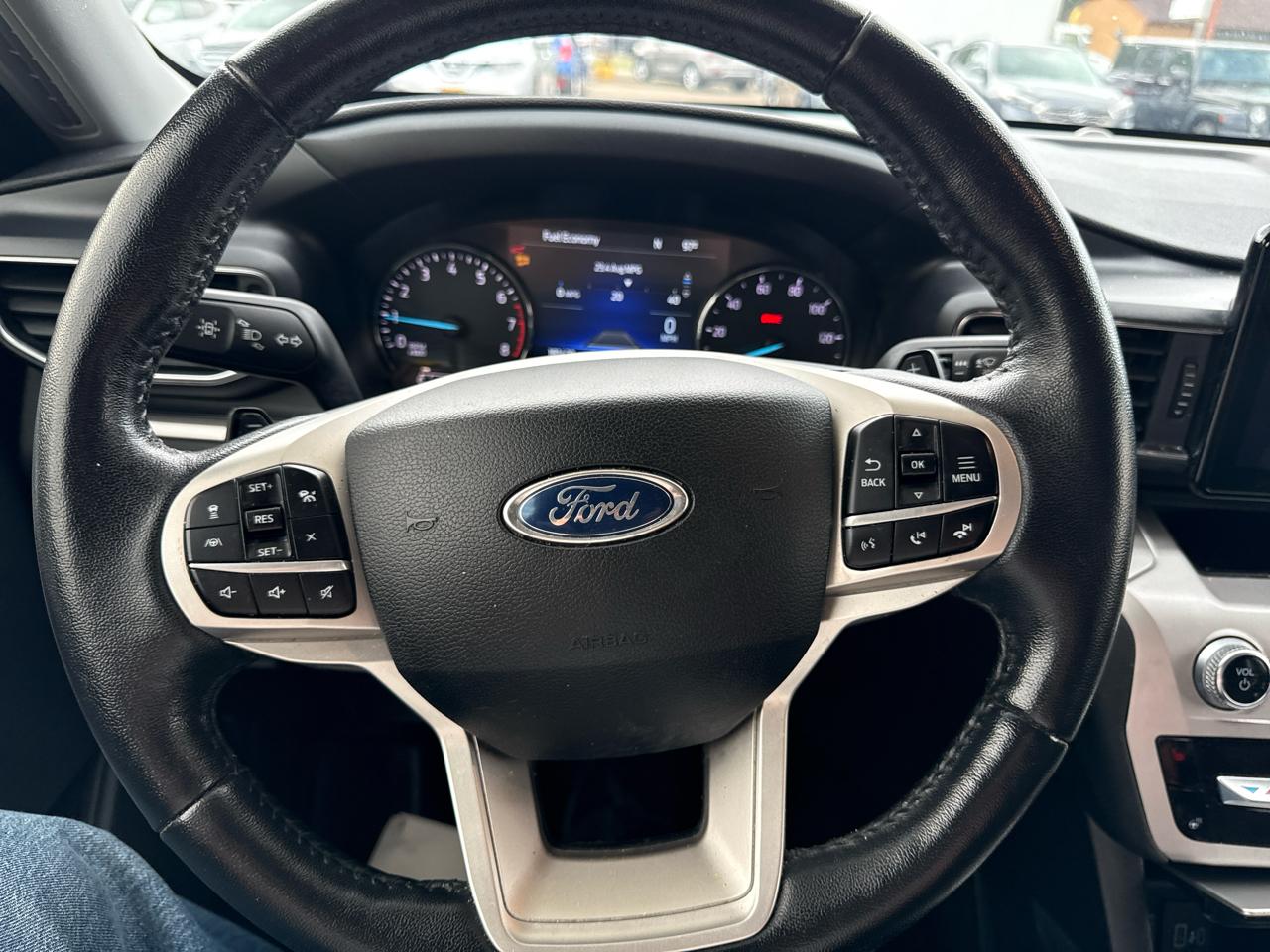 Ford Explorer XLT 4WD 2020