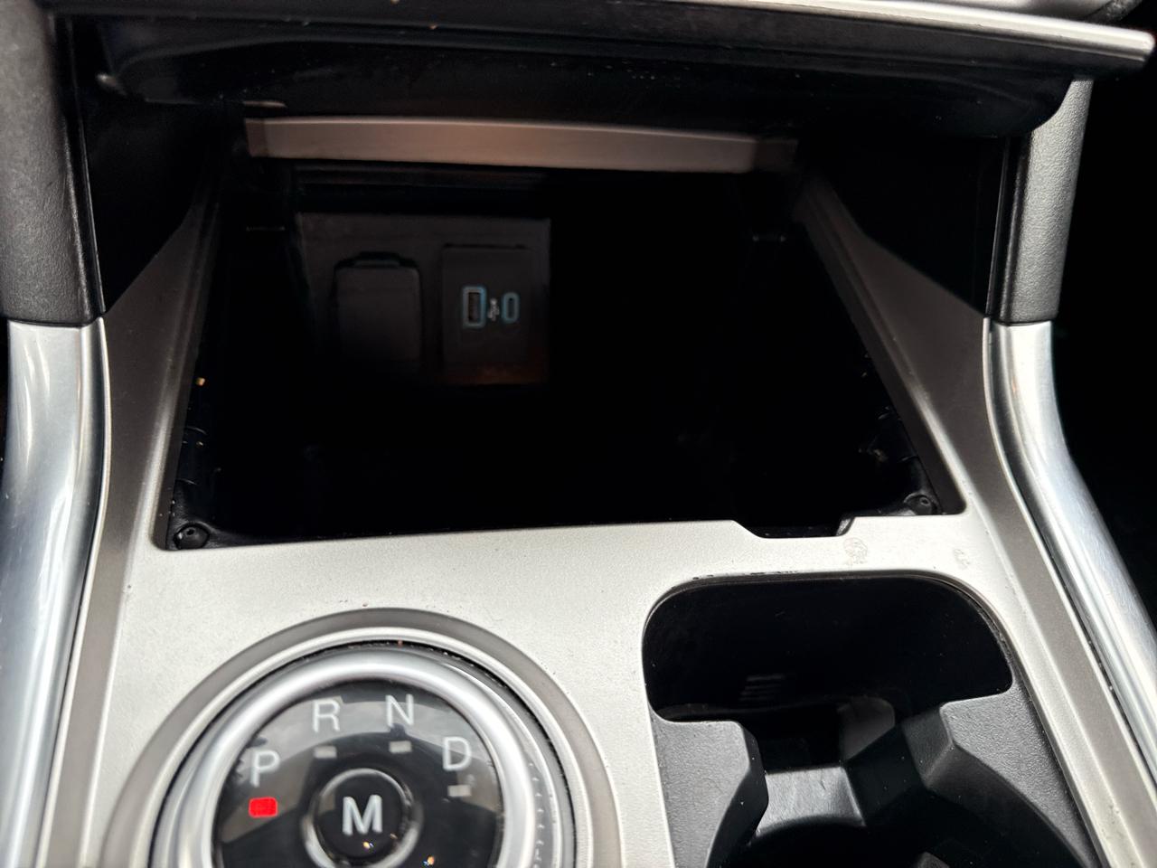 Ford Explorer XLT 4WD 2020