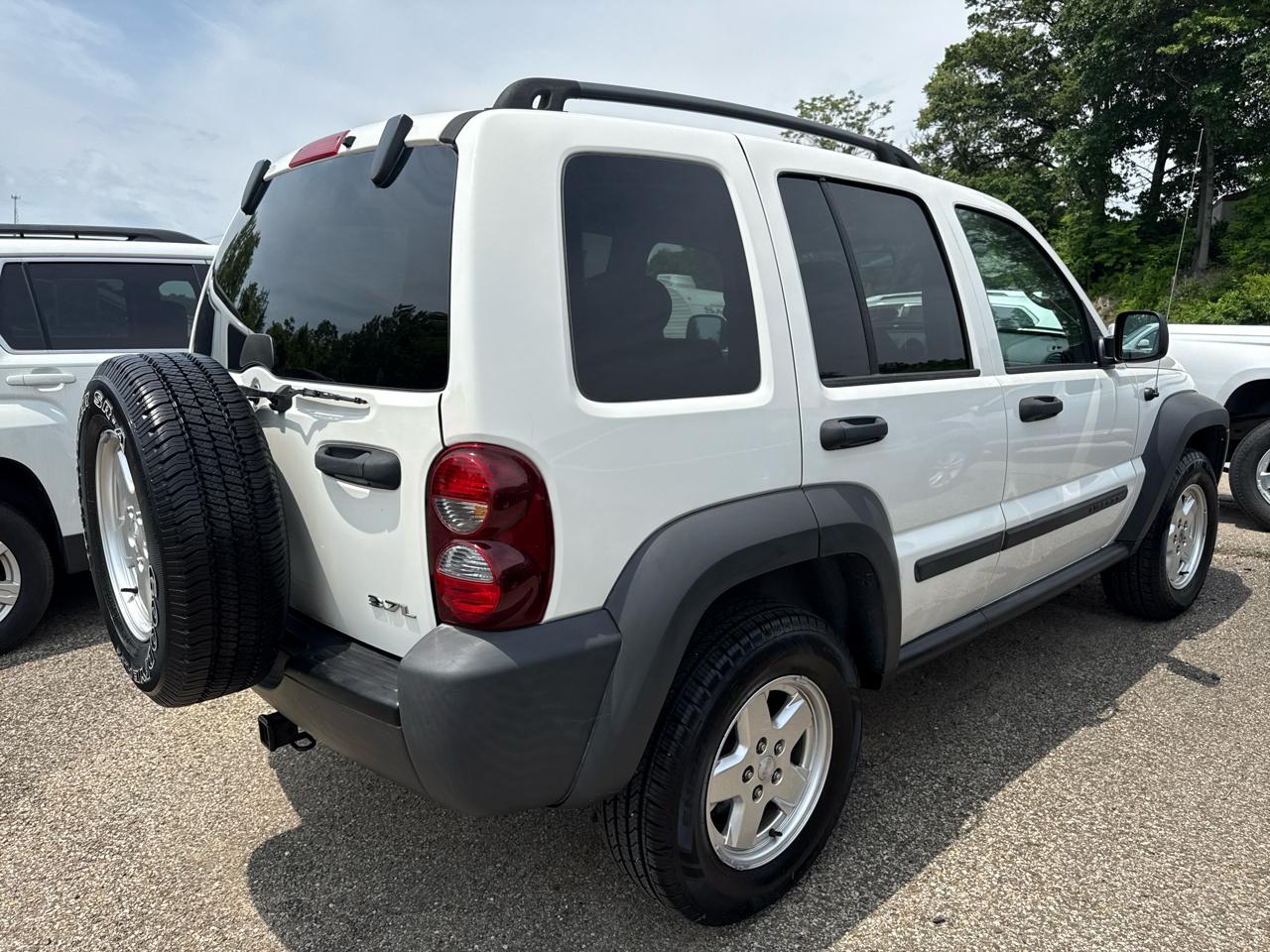 Jeep Liberty 2WD 4dr Sport 2007
