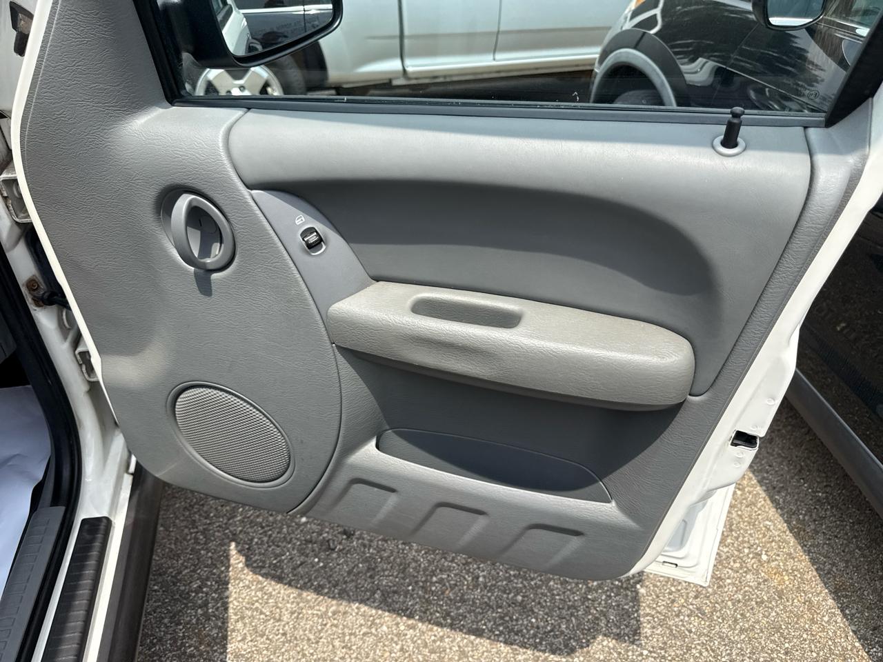Jeep Liberty 2WD 4dr Sport 2007