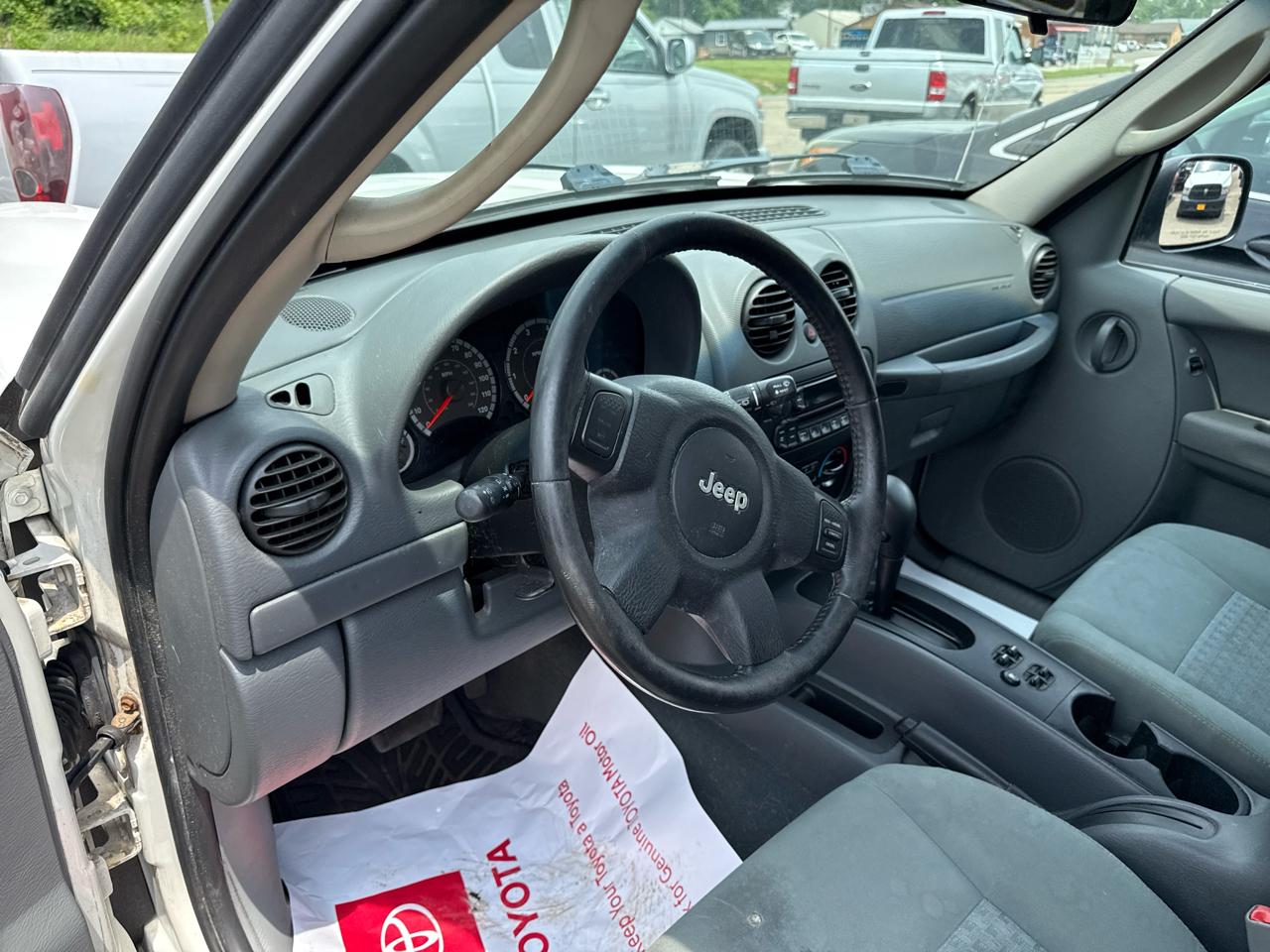 Jeep Liberty 2WD 4dr Sport 2007