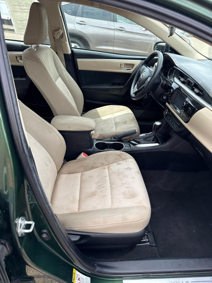 Toyota Corolla 4dr Sdn CVT LE Premium (Natl) 2015