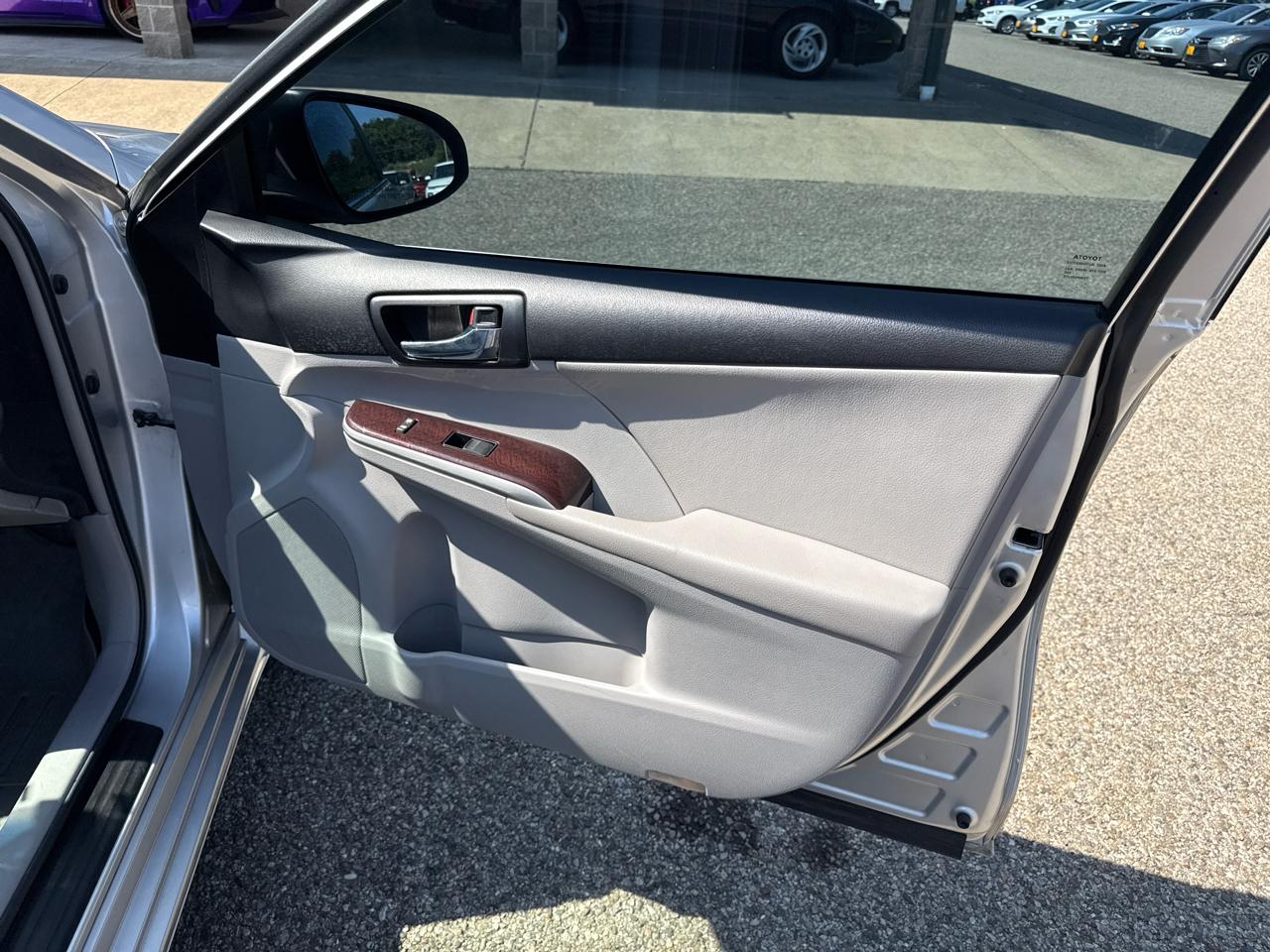 Toyota Camry 4dr Sdn I4 Auto SE Sport Limited Edition (Natl) 2012