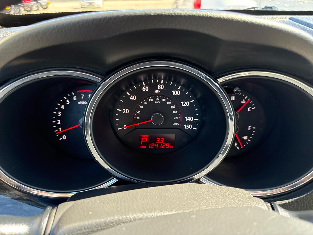 Kia Sorento 2WD 4dr I4 LX 2011