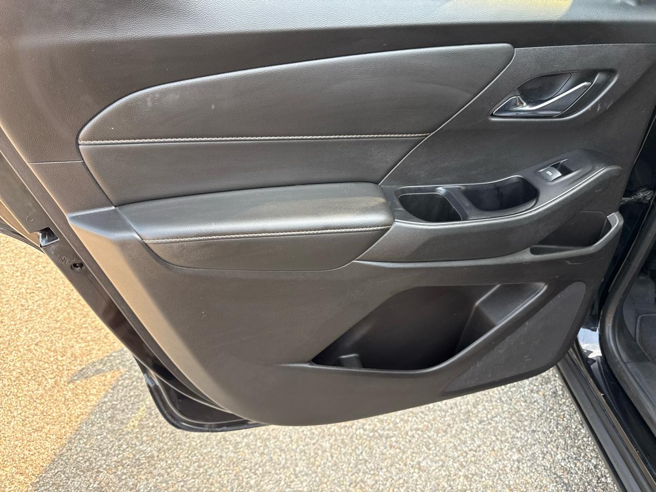 Chevrolet Traverse AWD 4dr LS w/1LS 2019