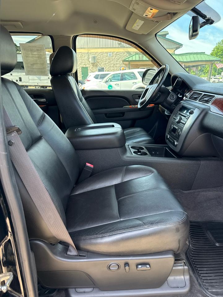 GMC Sierra 1500 4WD Crew Cab 143.5" SLT 2011