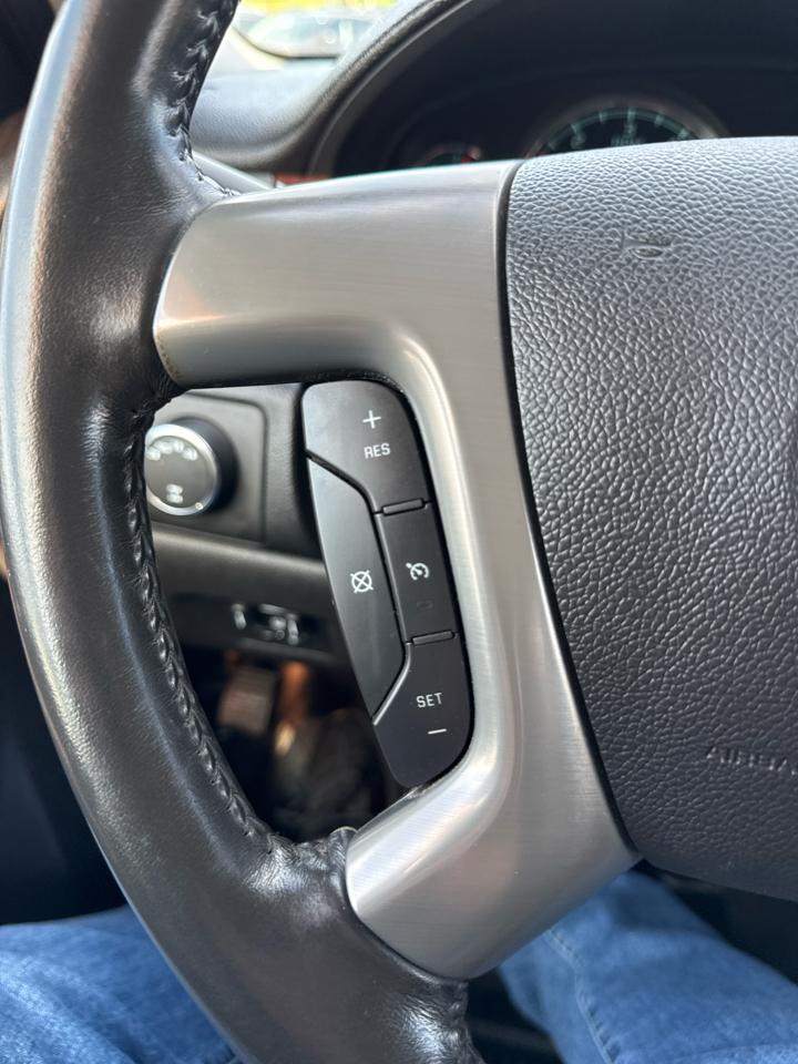 GMC Sierra 1500 4WD Crew Cab 143.5" SLT 2011