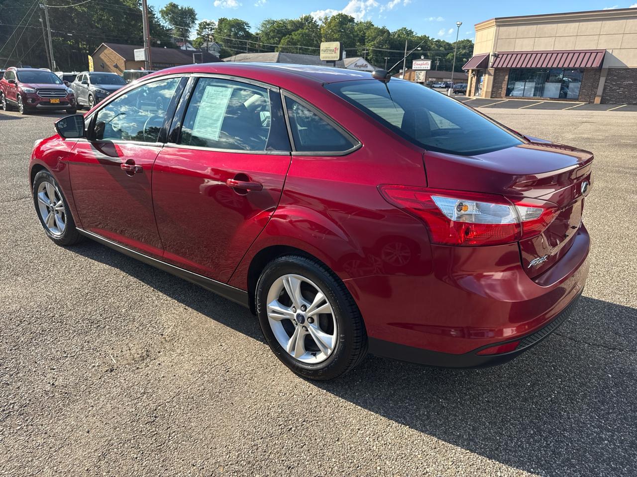 Ford Focus 4dr Sdn SE 2014