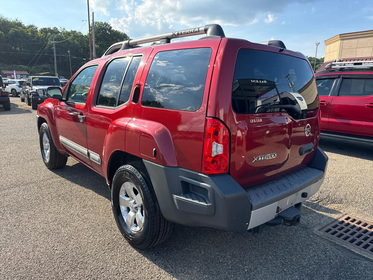 Nissan Xterra 2WD 4dr Auto S 2011