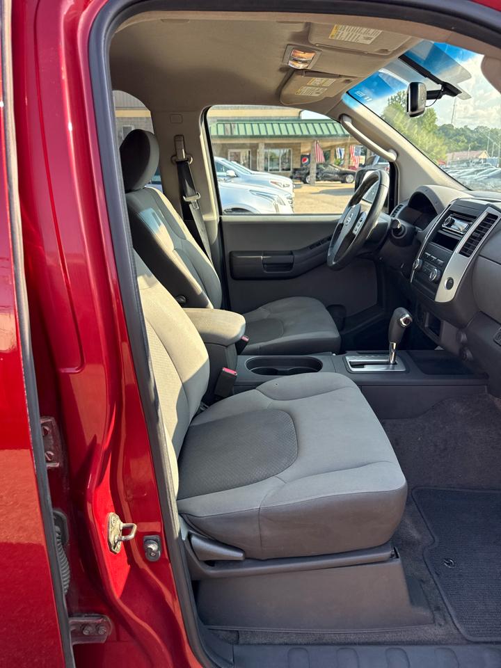 Nissan Xterra 2WD 4dr Auto S 2011
