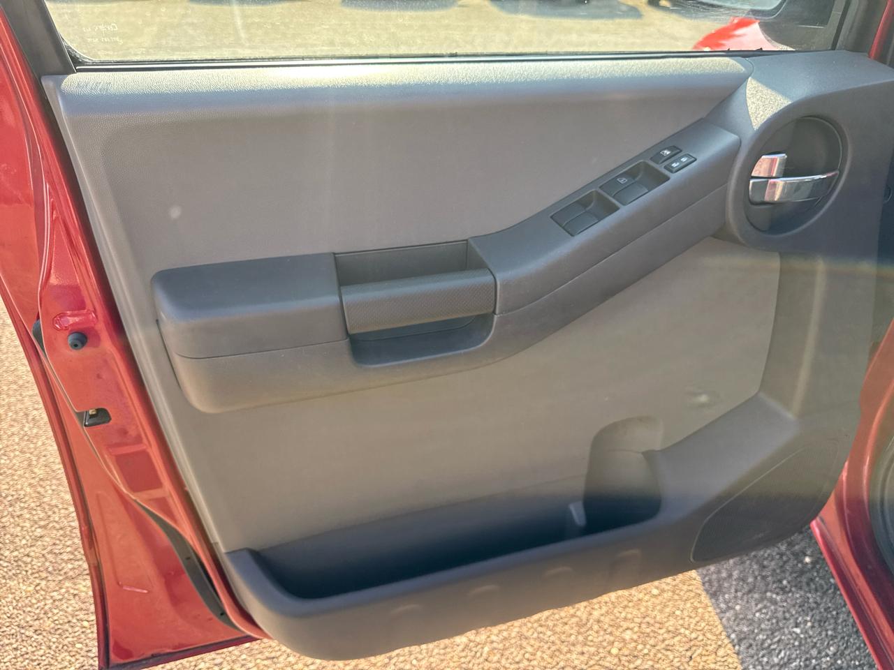 Nissan Xterra 2WD 4dr Auto S 2011