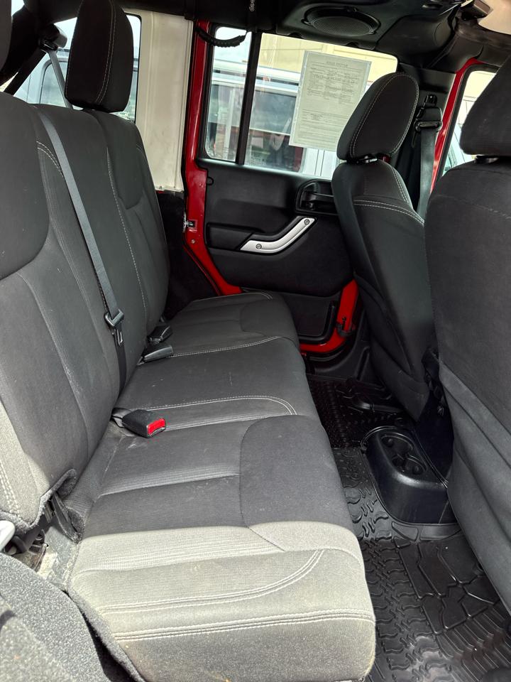 Jeep Wrangler Unlimited 4WD 4dr Rubicon 2014