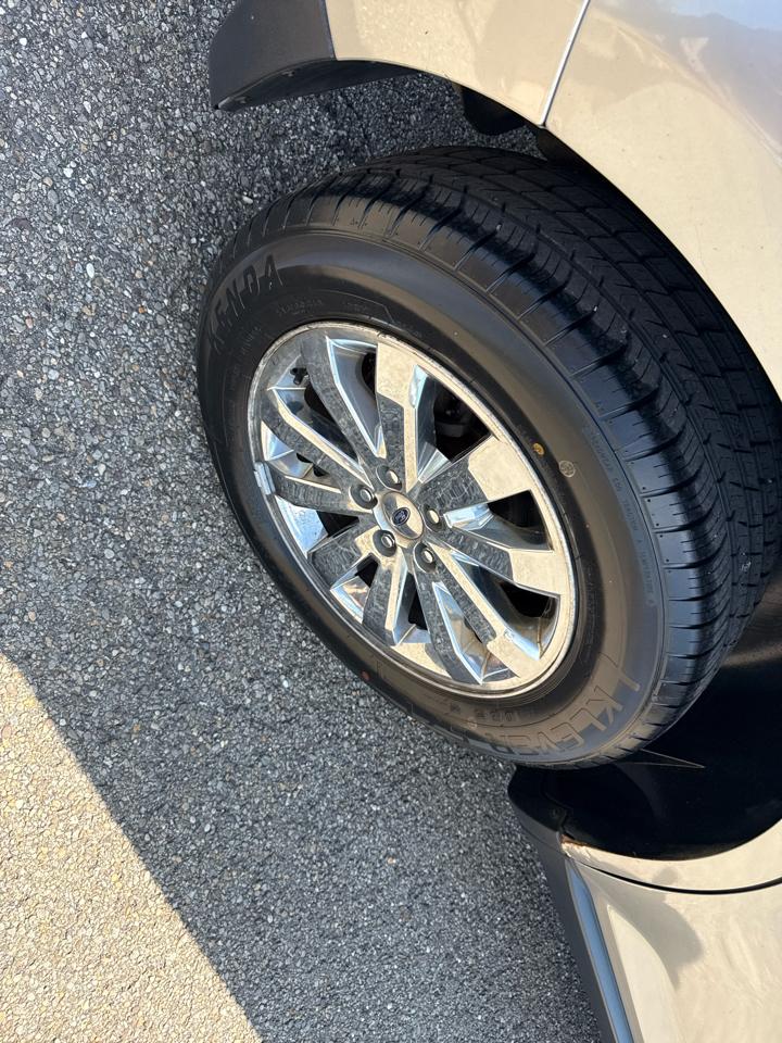 Ford Edge 4dr Limited AWD 2008