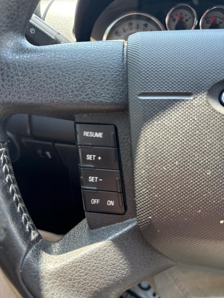 Ford Edge 4dr Limited AWD 2008