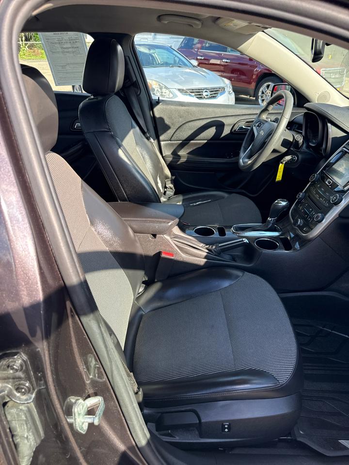 Chevrolet Malibu 4dr Sdn LT w/1LT 2015