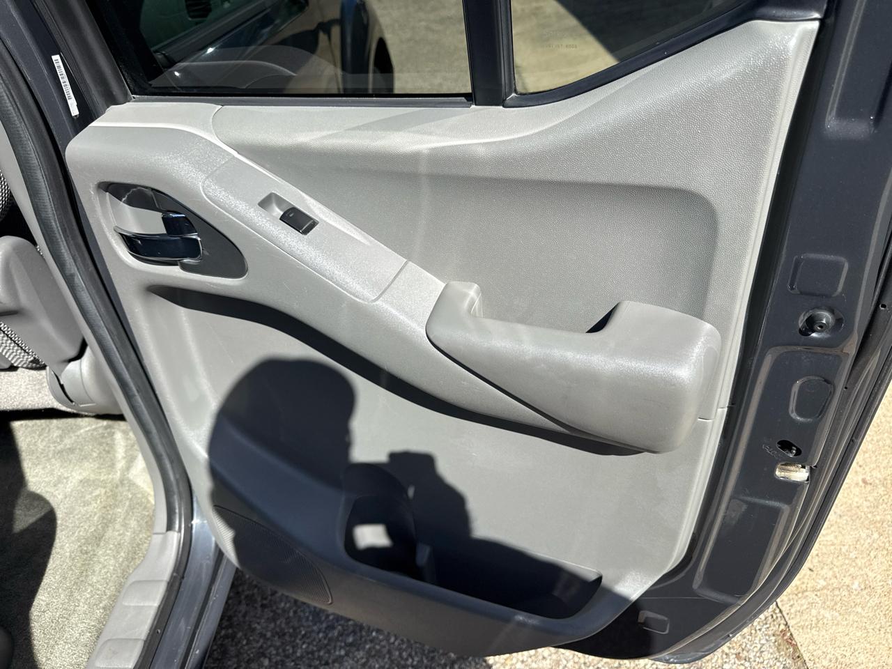 Nissan Frontier Crew Cab 4x2 SV Auto 2014