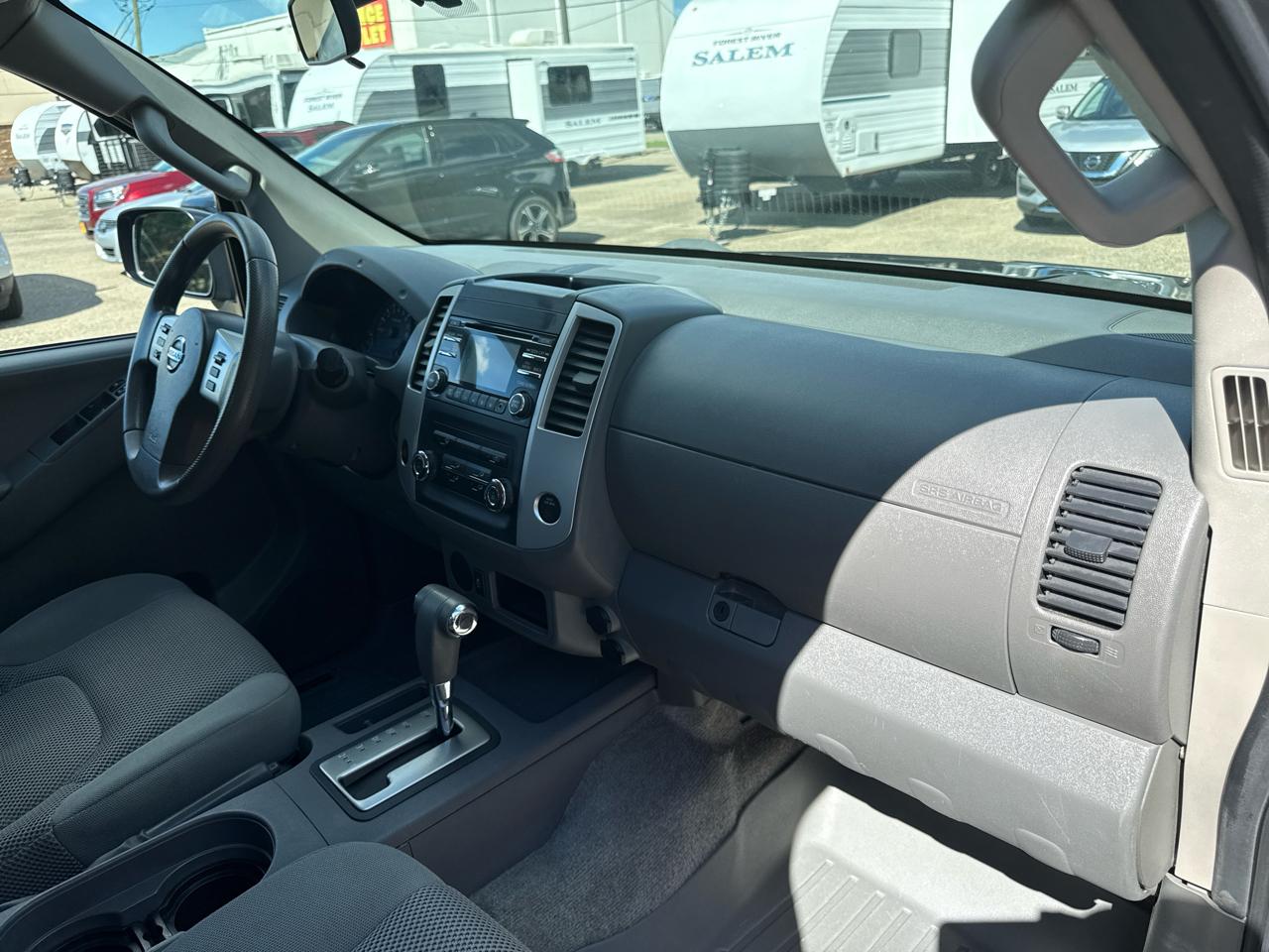 Nissan Frontier Crew Cab 4x2 SV Auto 2014