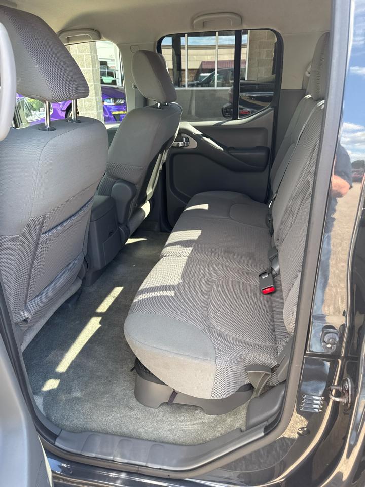 Nissan Frontier Crew Cab 4x2 SV Auto 2014