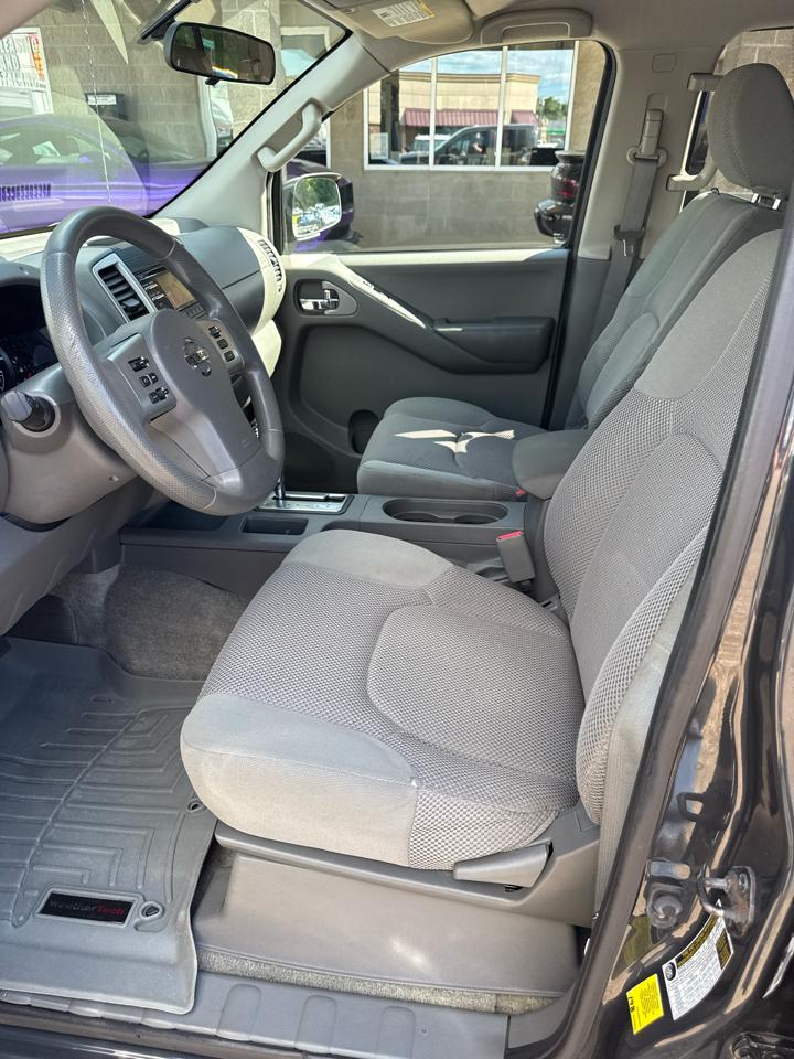Nissan Frontier Crew Cab 4x2 SV Auto 2014