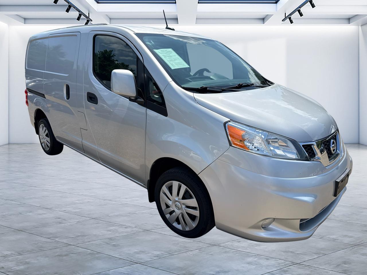 2017 Nissan NV200 Compact Cargo I4 SV