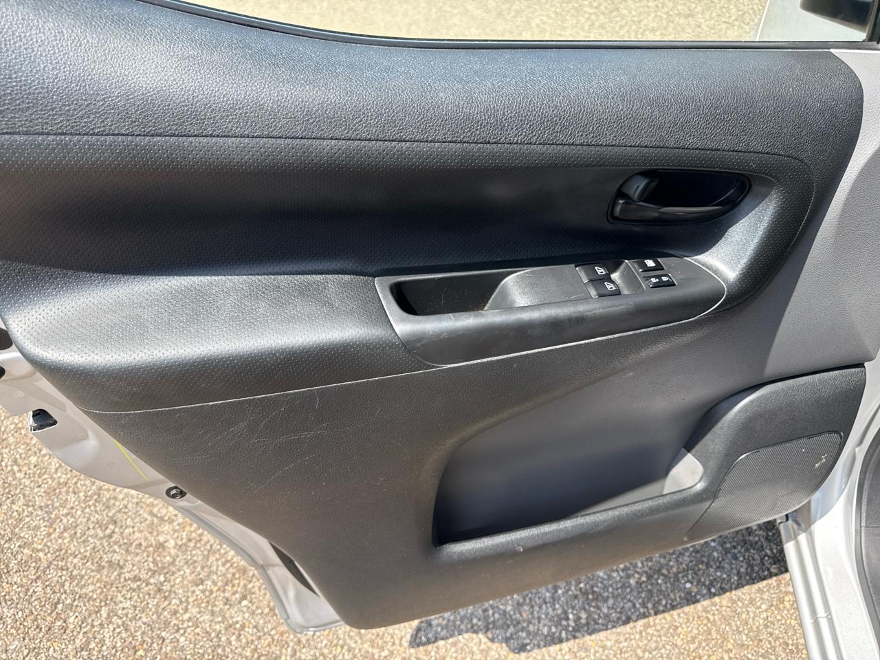 Nissan NV200 Compact Cargo I4 SV 2017