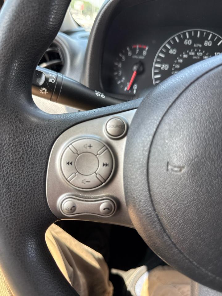 Nissan NV200 Compact Cargo I4 SV 2017