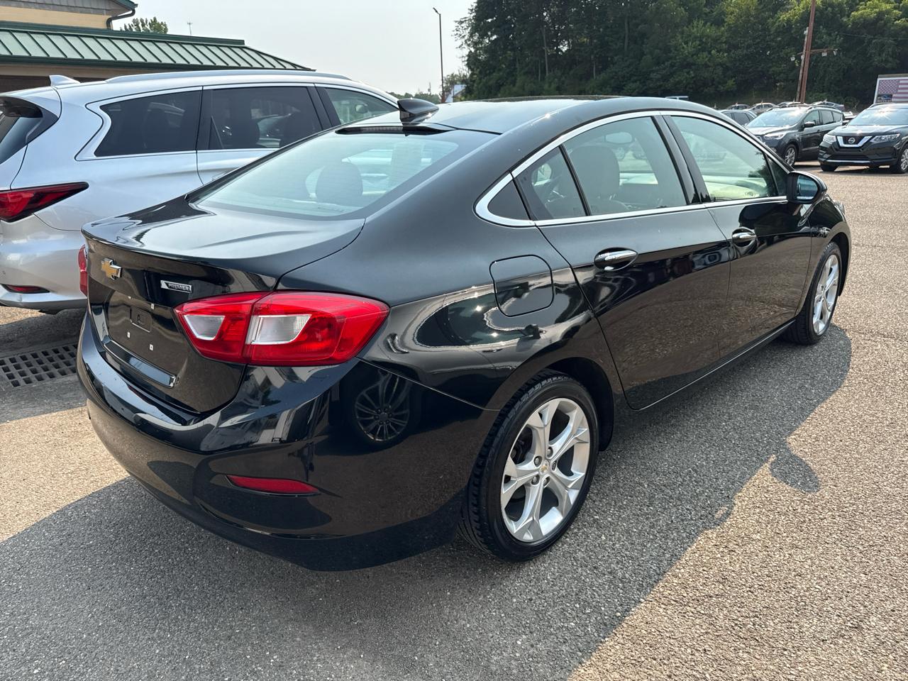 Chevrolet Cruze 4dr Sdn 1.4L Premier w/1SF 2017
