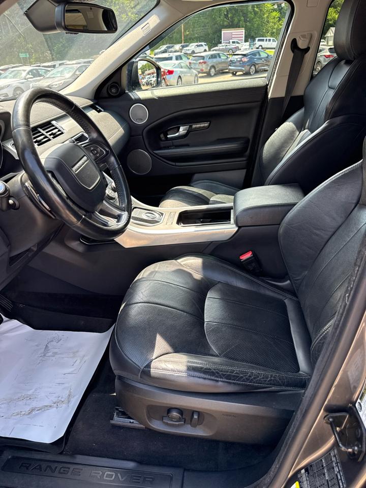 Land Rover Range Rover Evoque 5 Door SE 2017