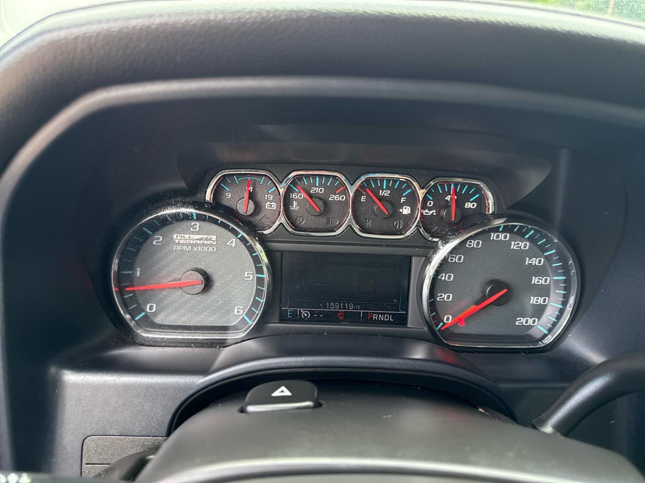 GMC Sierra 1500 4WD Crew Cab 143.5" SLT 2017