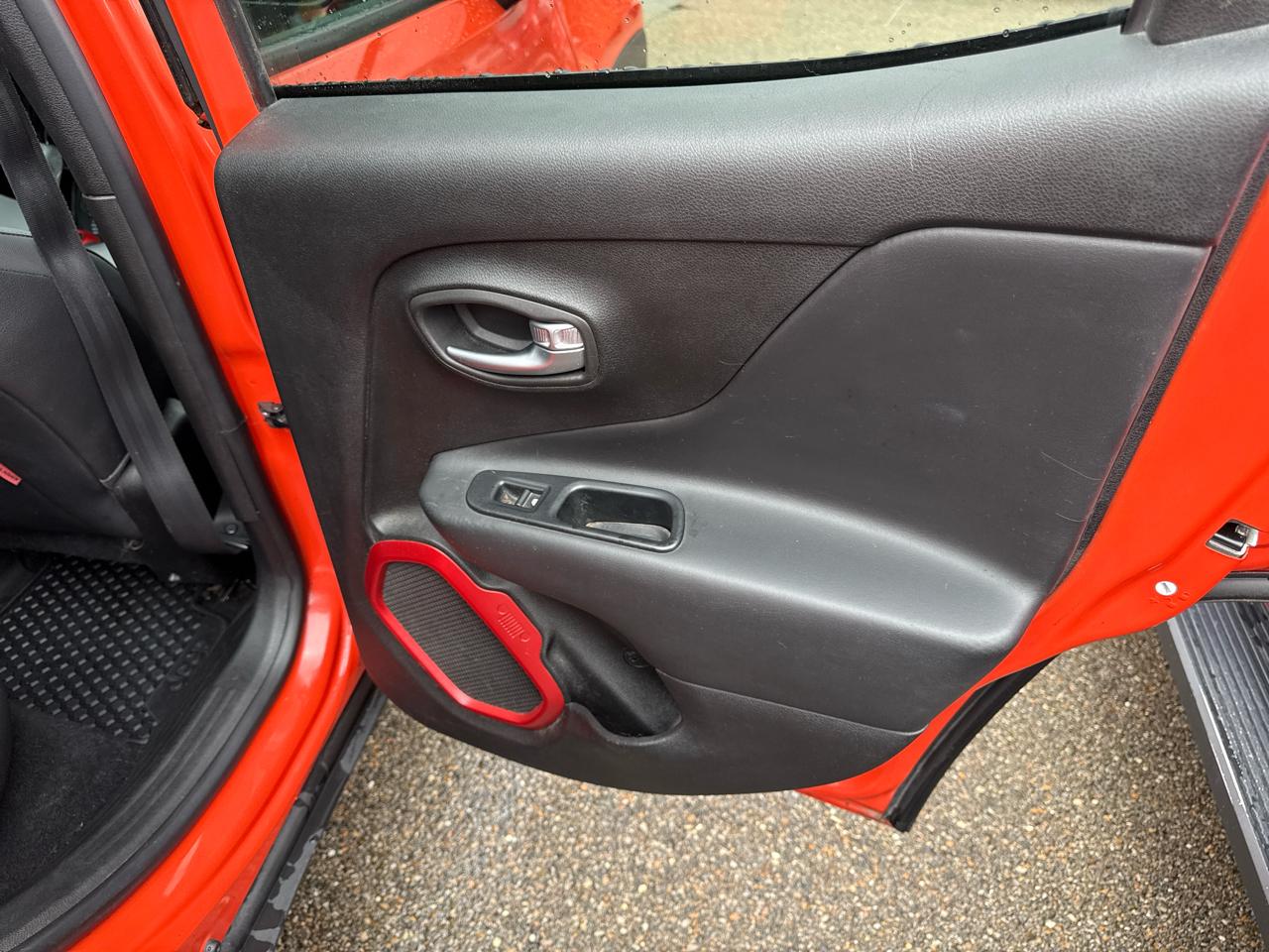 Jeep Renegade Trailhawk 4x4 2017