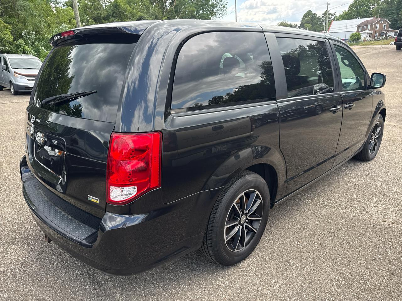 Dodge Grand Caravan SE Plus Wagon 2018