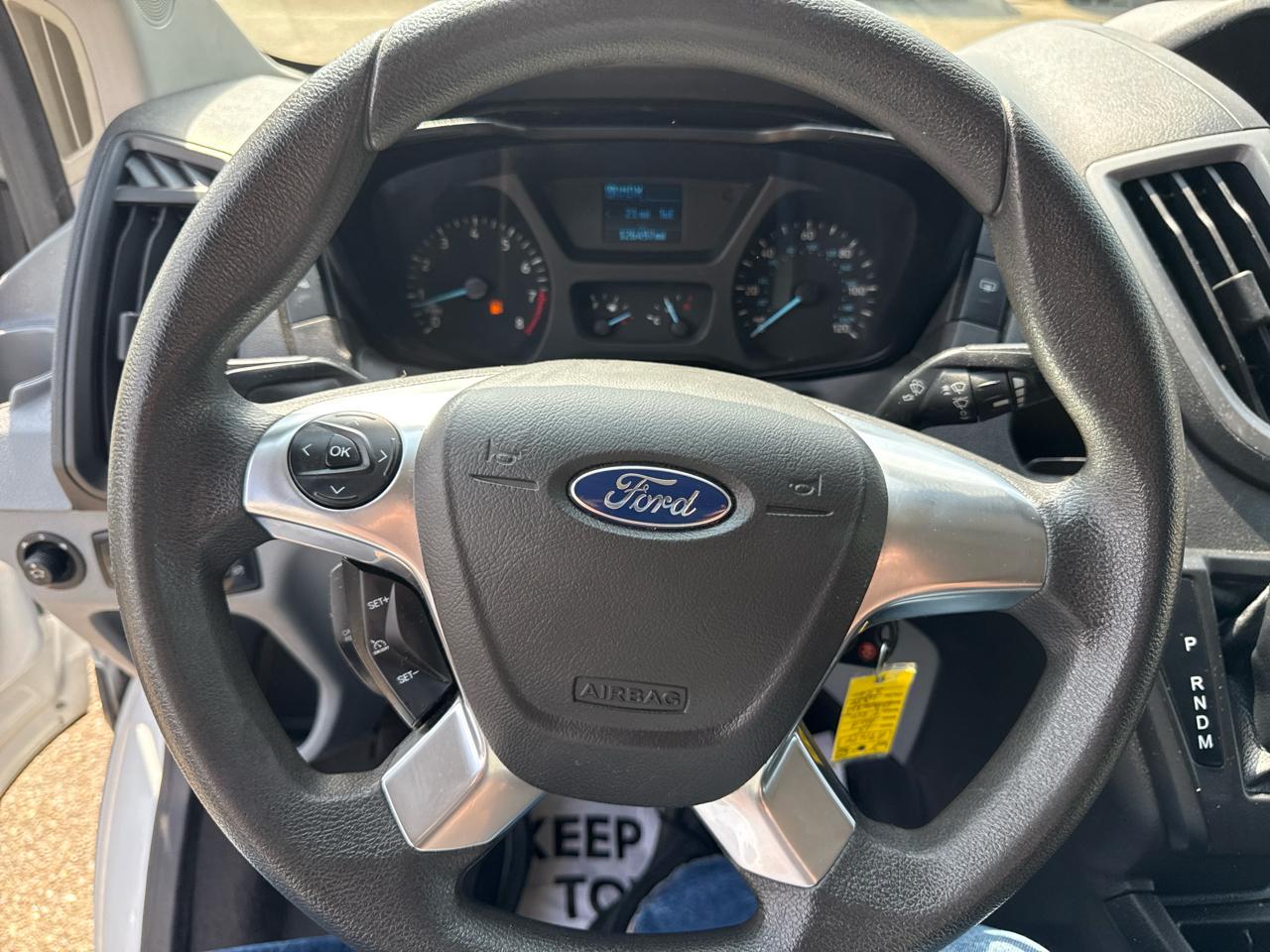 Ford Transit Wagon T-350 148" Low Roof XLT Swing-Out RH Dr 2015