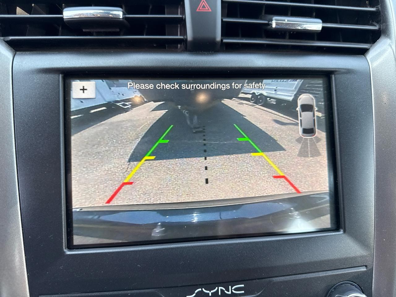 Ford Fusion Hybrid SE FWD 2019