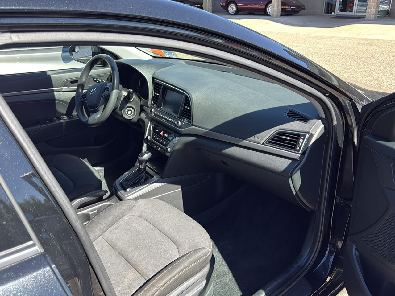 Hyundai Elantra SE 2.0L Auto (Alabama) 2018