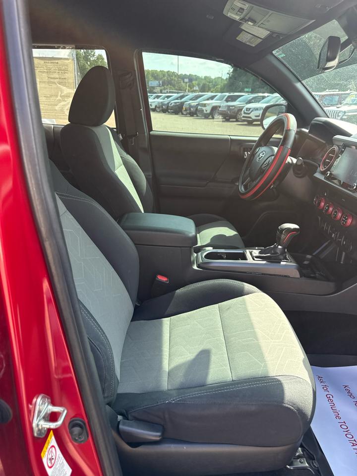 Toyota Tacoma 4WD TRD Off Road Double Cab 5' Bed V6 MT (Natl) 2020
