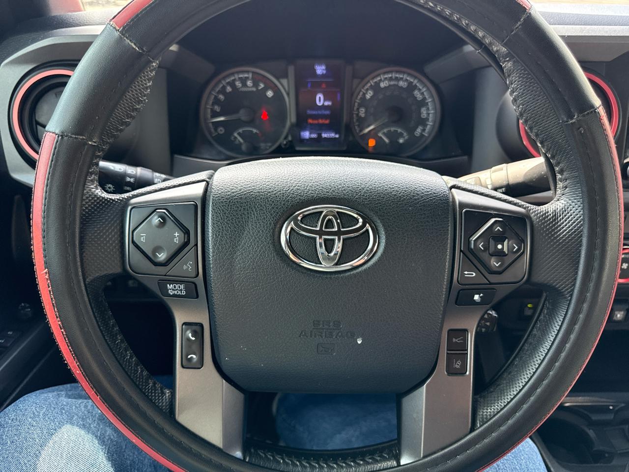 Toyota Tacoma 4WD TRD Off Road Double Cab 5' Bed V6 MT (Natl) 2020