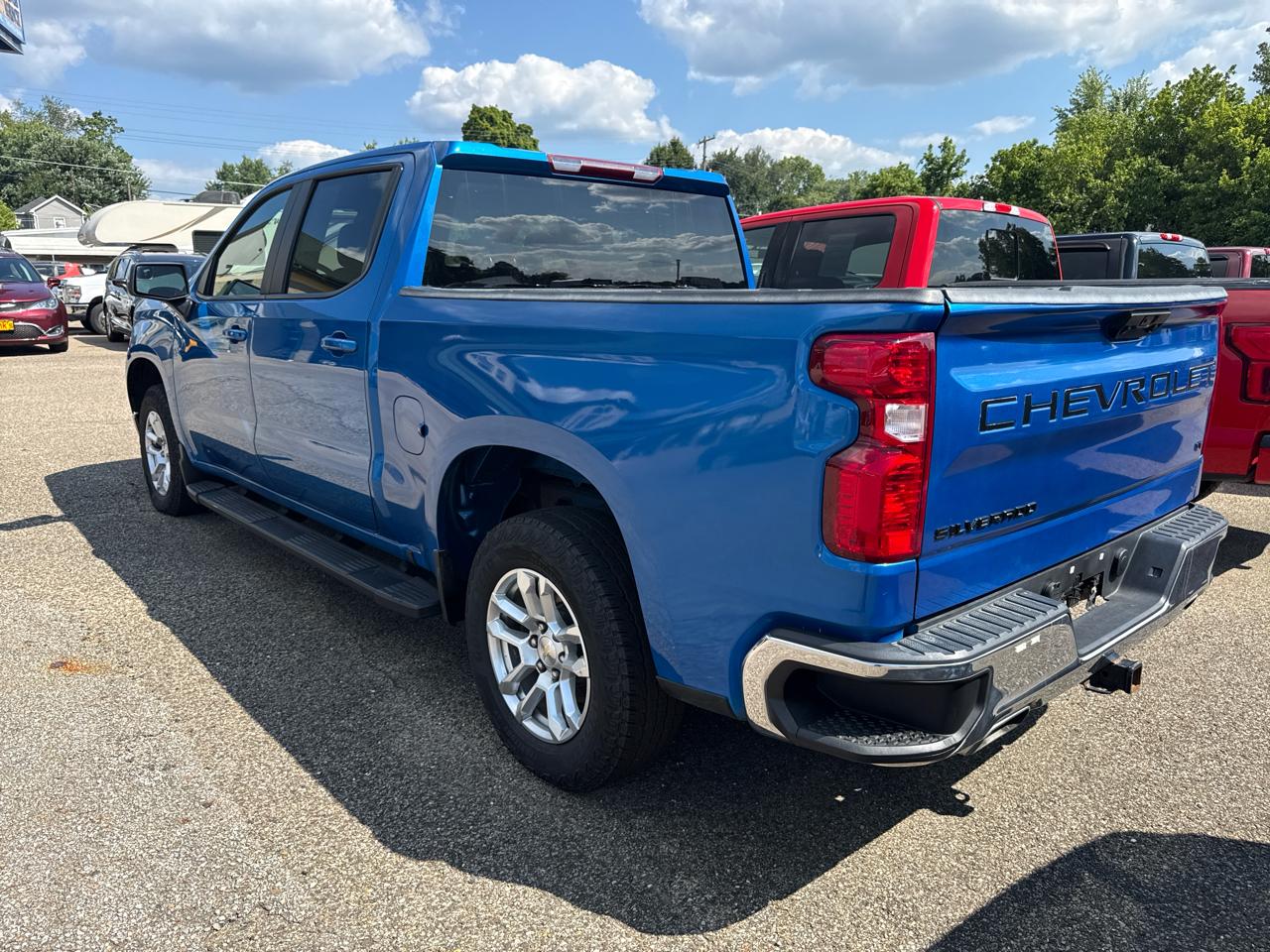 Chevrolet Silverado 1500 4WD Crew Cab 147" LT w/1LT 2024