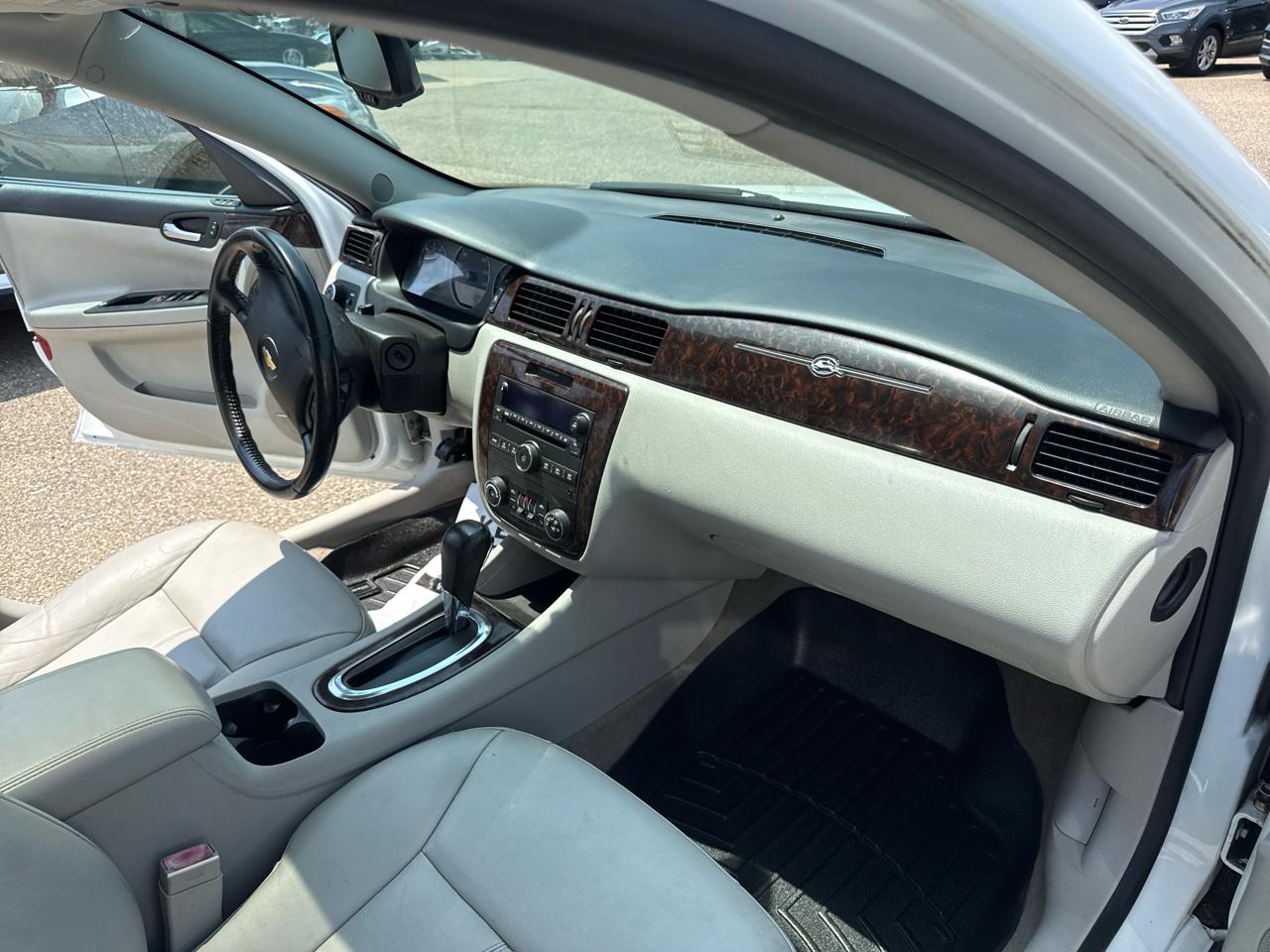 Chevrolet Impala 4dr Sdn LTZ 2012