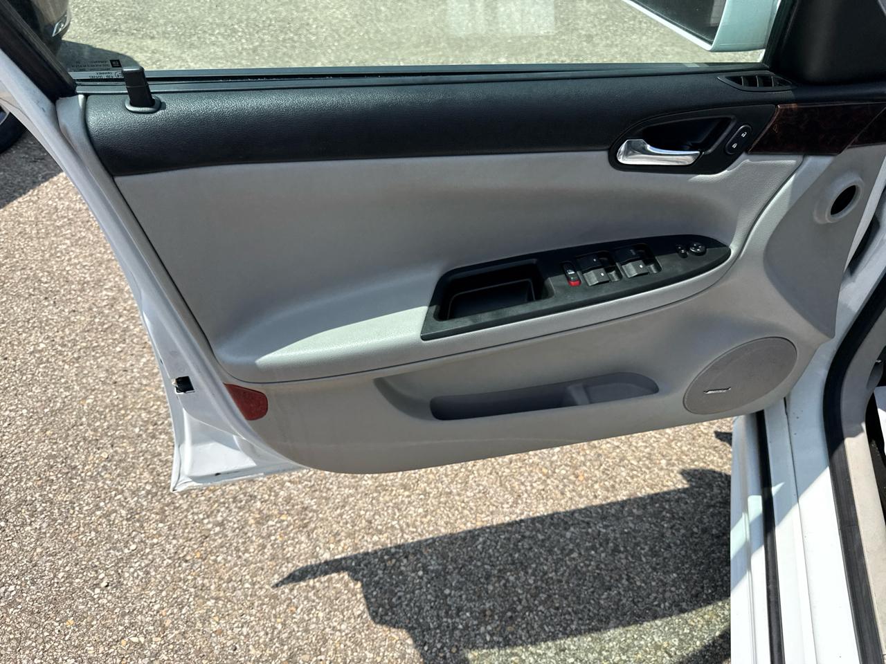 Chevrolet Impala 4dr Sdn LTZ 2012