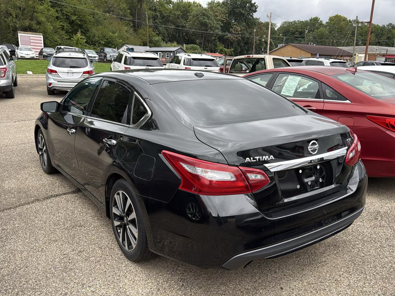 Nissan Altima 2.5 SV Sedan 2018