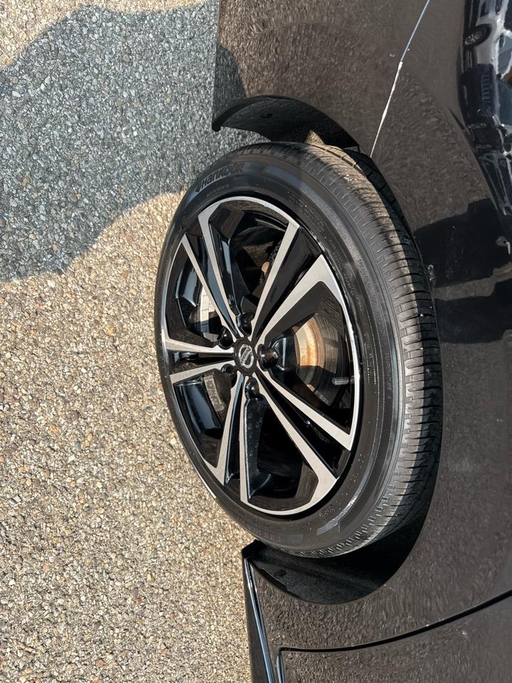 Nissan Sentra SR CVT 2020