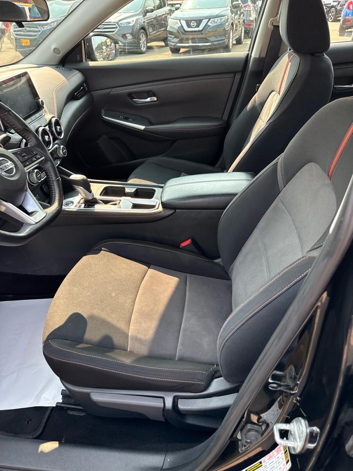 Nissan Sentra SR CVT 2020