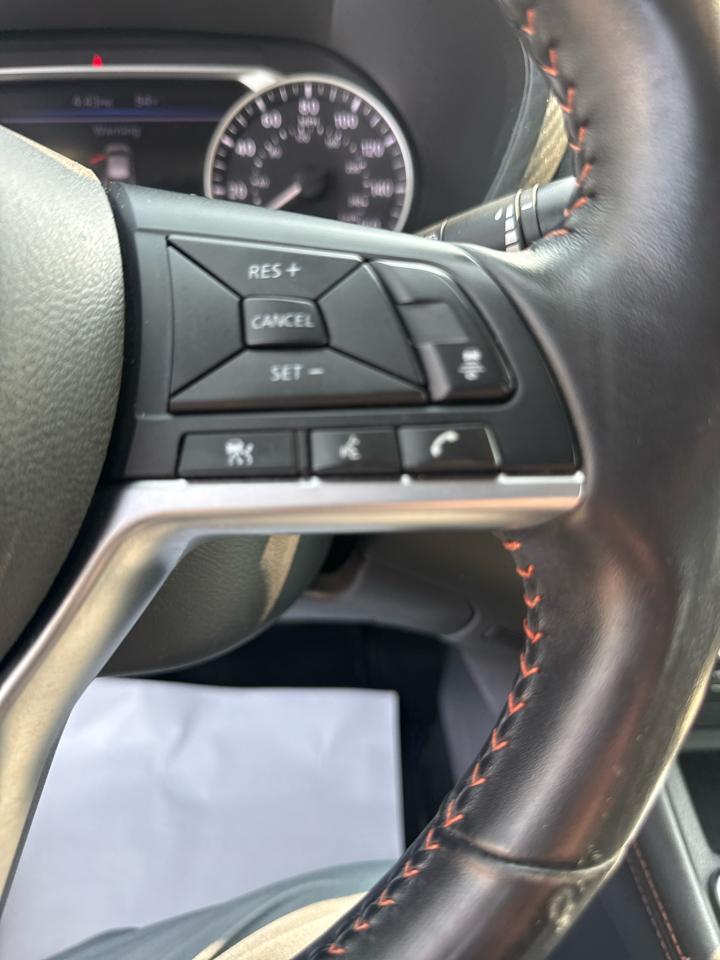 Nissan Sentra SR CVT 2020