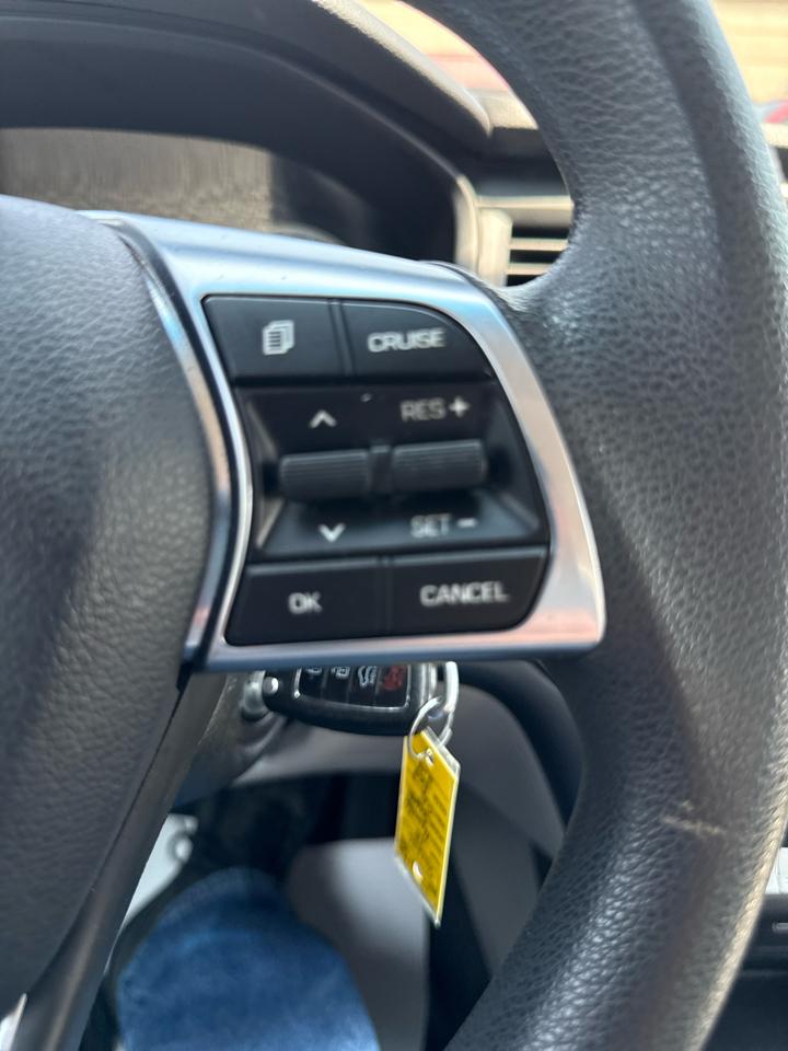 Hyundai Sonata SE 2.4L 2018