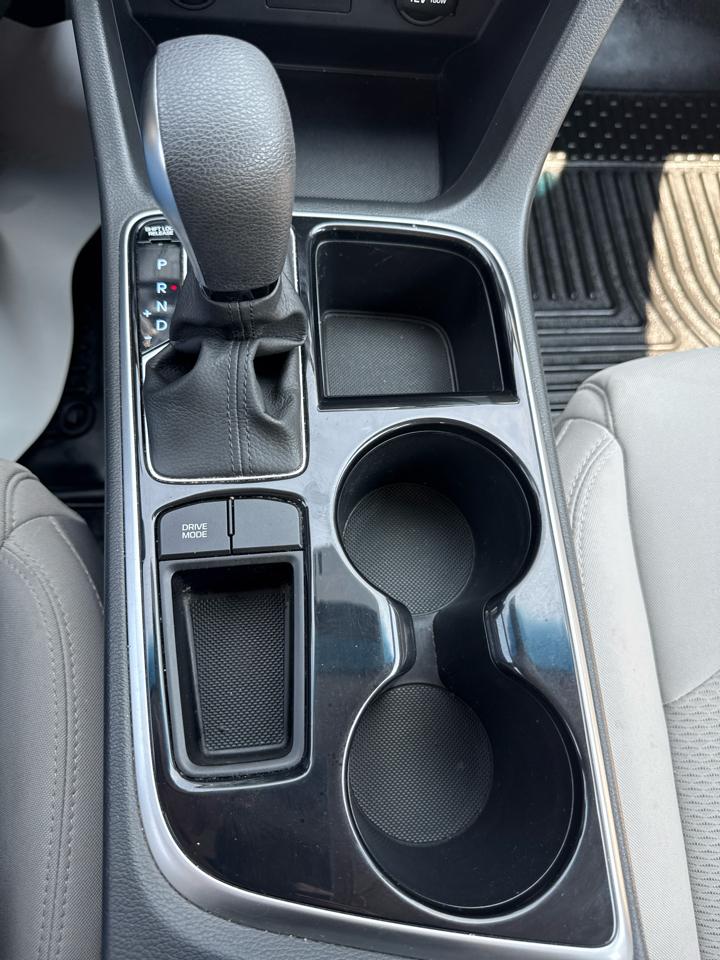 Hyundai Sonata SE 2.4L 2018