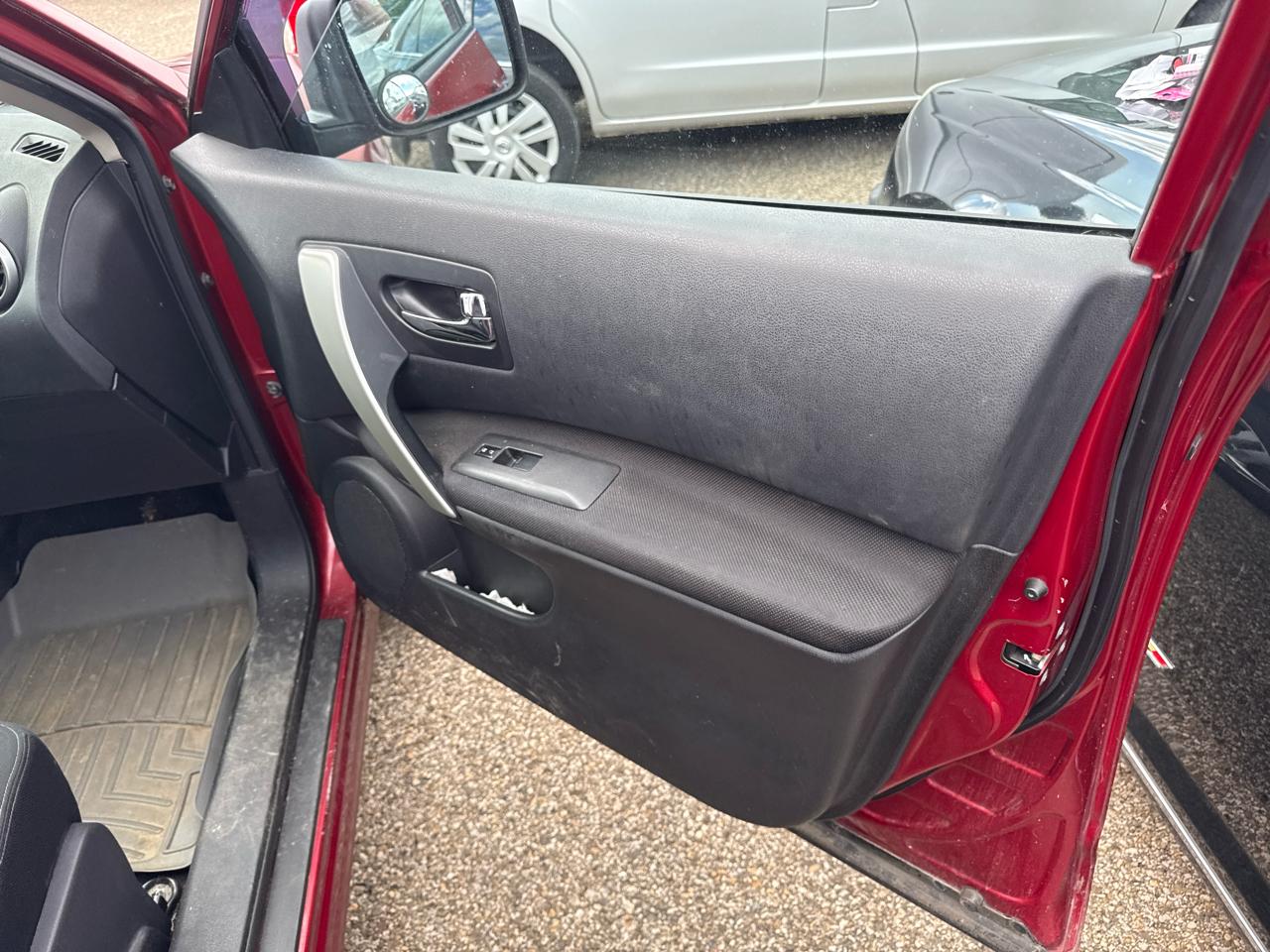 Nissan Rogue AWD 4dr SV 2013