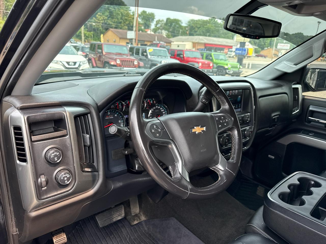 Chevrolet Silverado 1500 4WD Double Cab 143.5" LT w/2LT 2018
